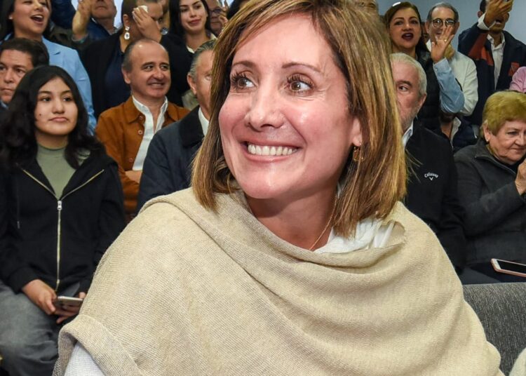 Impresionante Registro de Rosa González y Aída Féres de Nader