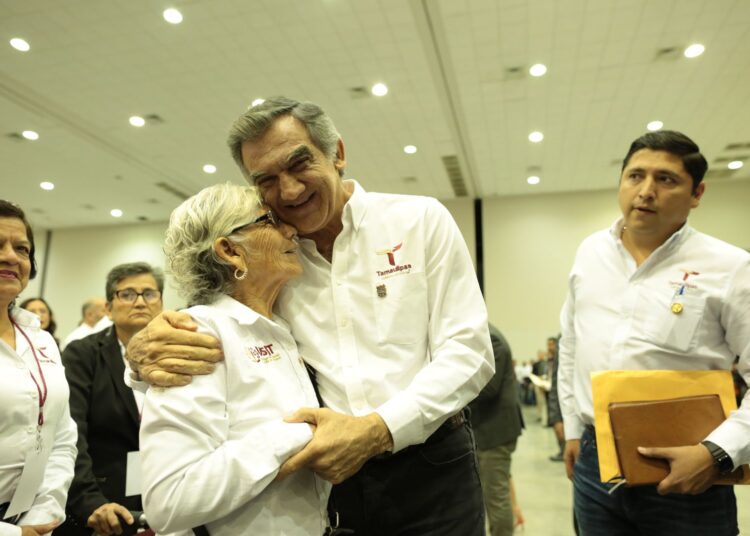 AVA anuncia aumento del 20% a burócratas de Tamaulipas