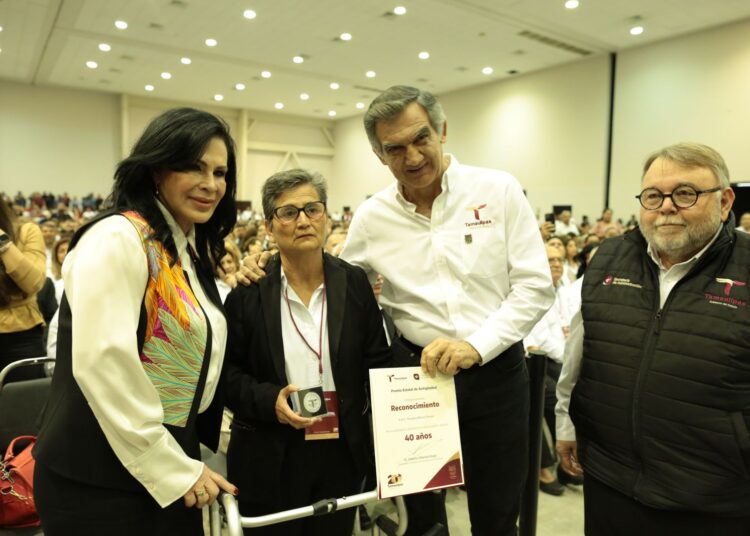 AVA anuncia aumento del 20% a burócratas de Tamaulipas