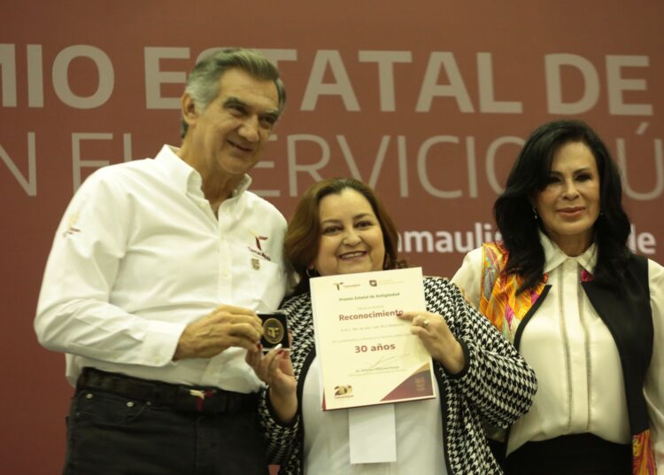 AVA anuncia aumento del 20% a burócratas de Tamaulipas