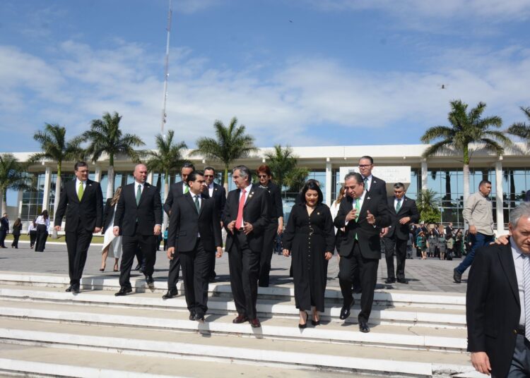 «Implementemos justicia eficaz, cercana y transparente»: AVA