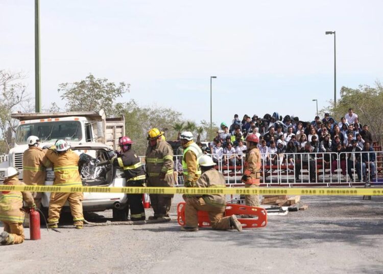 Reconoce Lalo Gattás labor de personal de PC y Tránsito