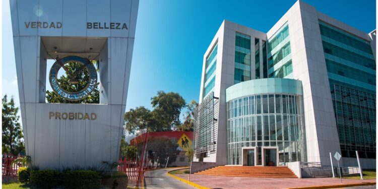 Prepara la UAT el inicio del ciclo escolar 2024-1