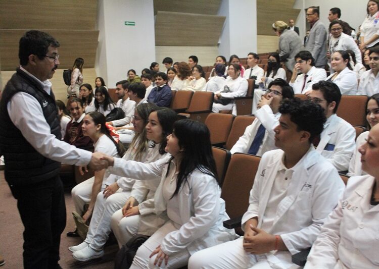 Plantean nuevos proyectos para la Facultad de Medicina de la UAT en Tampico