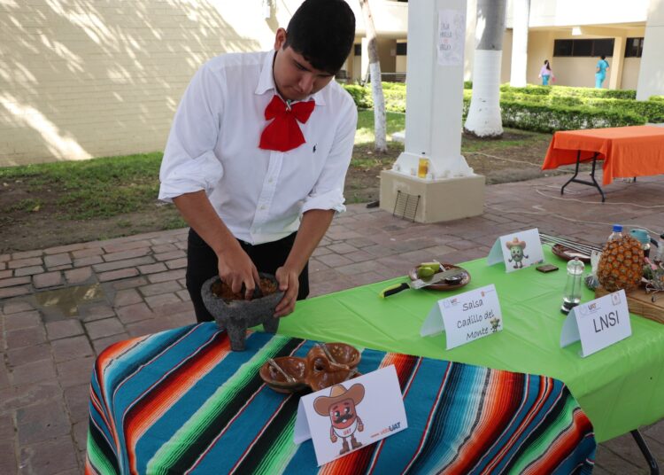 Realiza la UAT acciones para la conservación y aprovechamiento del chile piquín