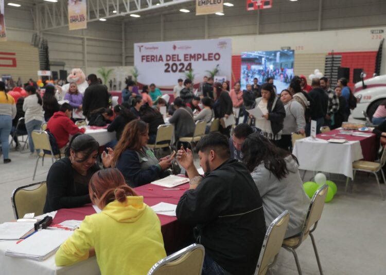 Fortalece gobierno de NLD desarrollo económico con Feria del Empleo 2024