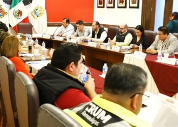 Alerta asociación de bancos de presencia de estafadores en cajeros