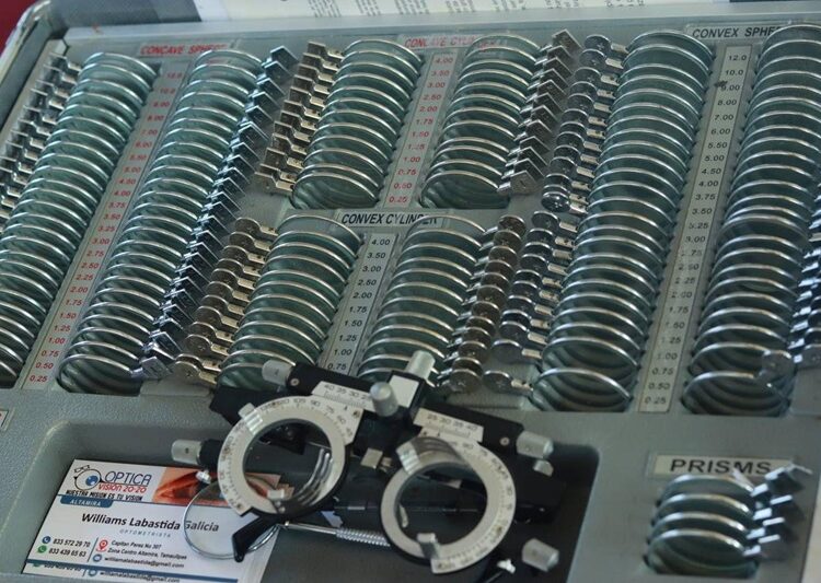 Beneficia DIF Altamira a mil personas con jornada gratuita de salud visual