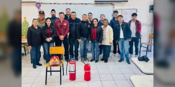 Capacita Protección Civil a docentes de preparatorias en Victoria