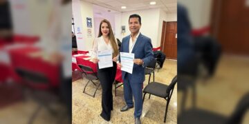 Chavira y Cendy Robles, aspirantes al senado por PT