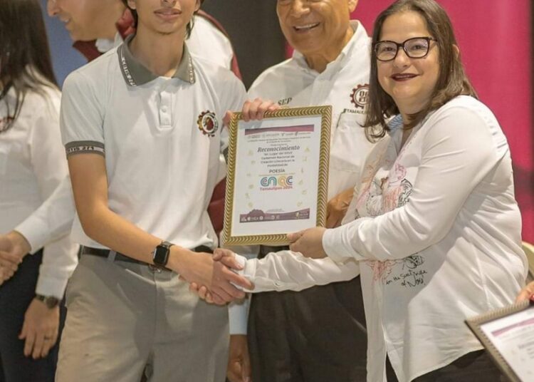 Clausura del XXVII Encuentro Estatal de Arte y Cultura de la DGETI