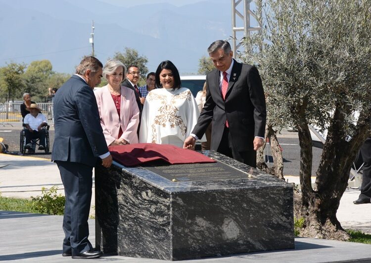 Devela gobernador muro del Bicentenario de Tamaulipas