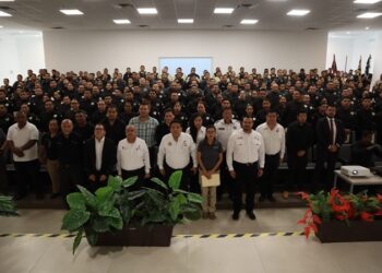 Egresa primera generación de la Guardia Estatal de Tránsito