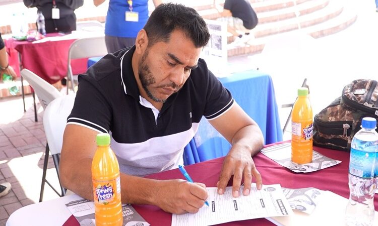 Empresas acercan opciones laborales con “Empleo en tu Colonia”