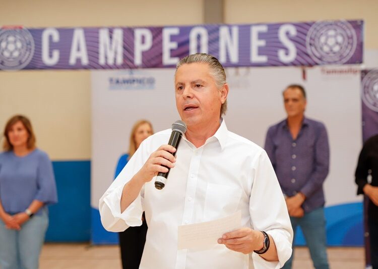 Encabeza Chucho Nader Premiación de la Liga Municipal de Futbol