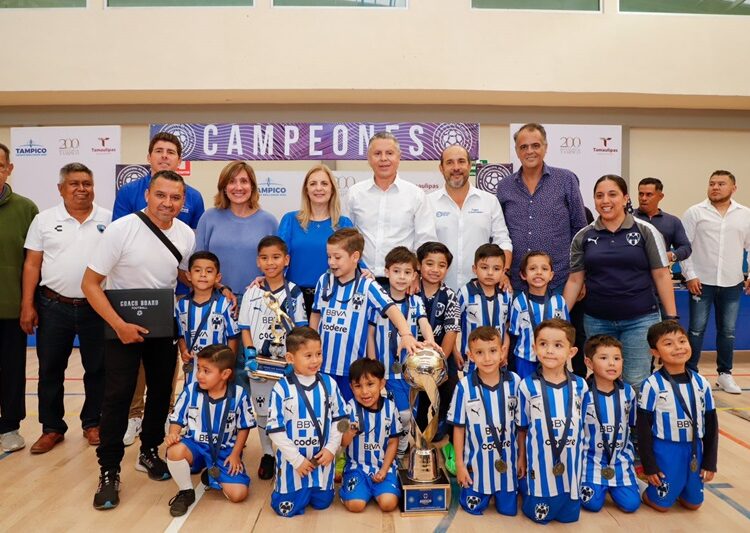 Encabeza Chucho Nader Premiación de la Liga Municipal de Futbol