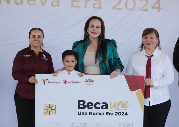 Entrega Carmen Lilia más de 12 mil becas “UNE” a estudiantes de educación básica