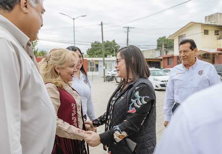 Entrega SET tarjetas del Banco Bienestar a estudiantes de CBTIS 236, en Victoria