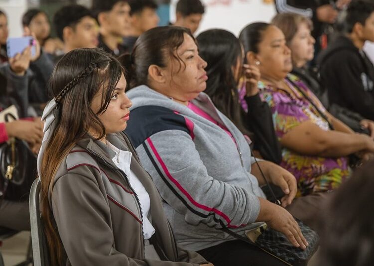 Entrega SET tarjetas del Banco Bienestar a estudiantes de CBTIS 236, en Victoria