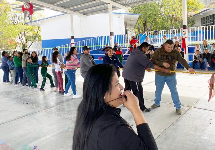 Fomenta SET integración de comunidad educativa con rally familiar