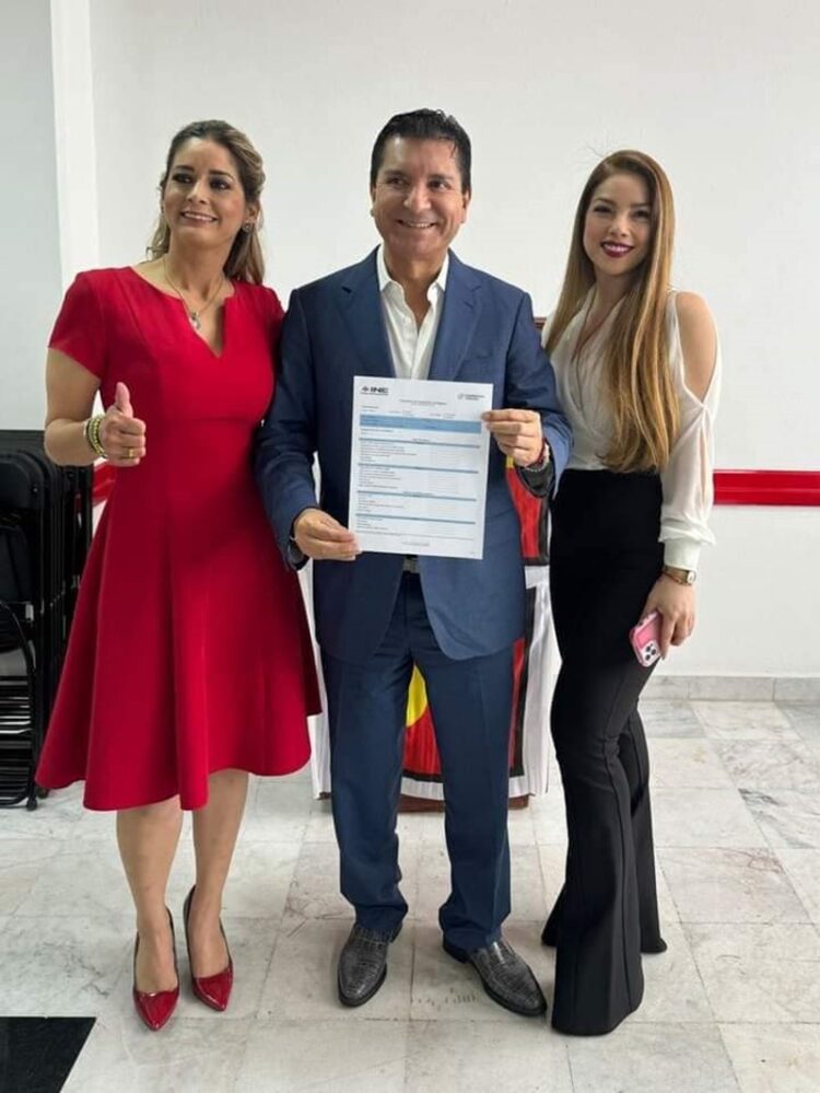 ​​Chavira legislador migrante