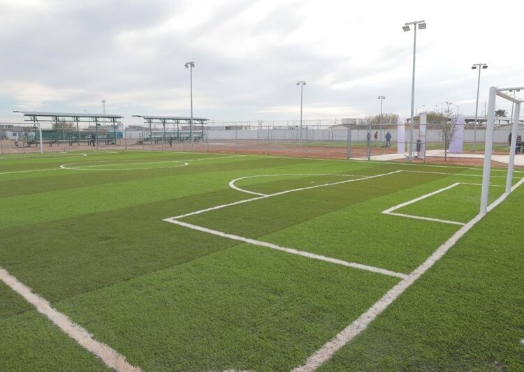 Gobierno de NLD beneficia a vecinos del poniente con más espacios recreativos y mejores vialidades