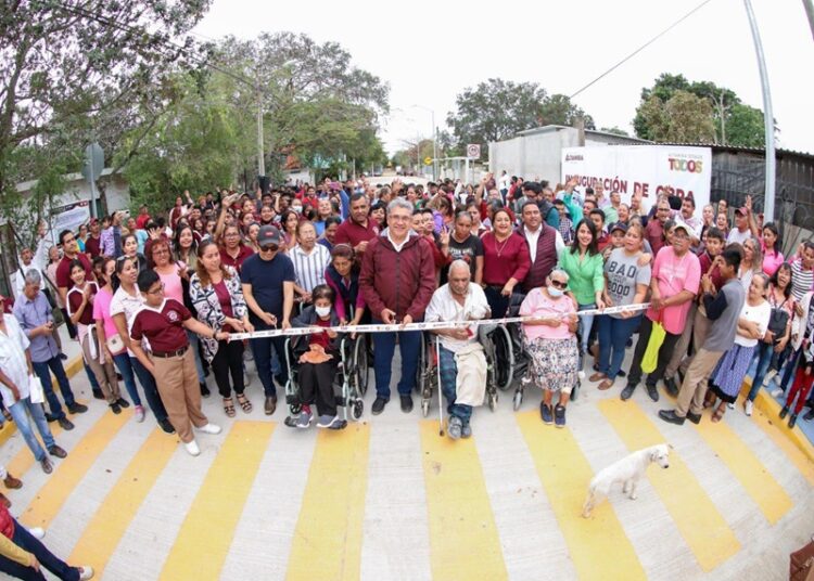 Inaugura Alcalde de Altamira vialidades pavimentadas en múltiples sectores