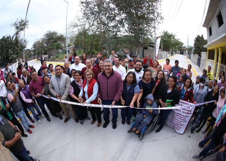 Inaugura Alcalde de Altamira vialidades pavimentadas en múltiples sectores