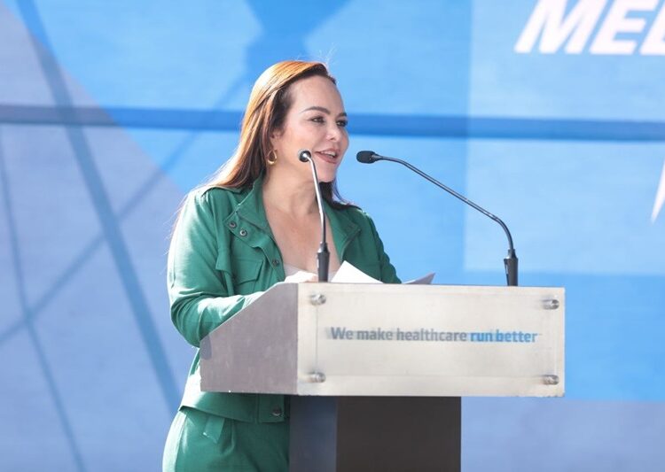 Inaugura Carmen Lilia Canturosas Planta “Medline Hudson RCI”