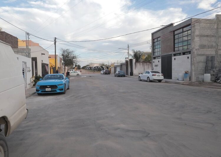 Inaugura Carmen Lilia plazas, vialidades y baños de unidad deportiva