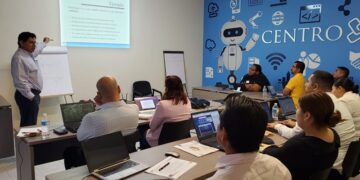 Invita Gobierno de NLD a trabajadores y docentes a jornada de innovación 2024