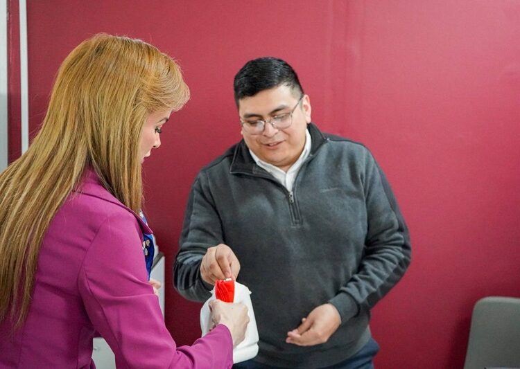 Invita Sistema DIF NLD a unirse a la colecta anual de la Cruz Roja