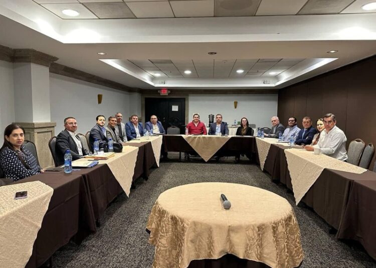Marco Gallegos y los sectores productivos, aliados para la transformación