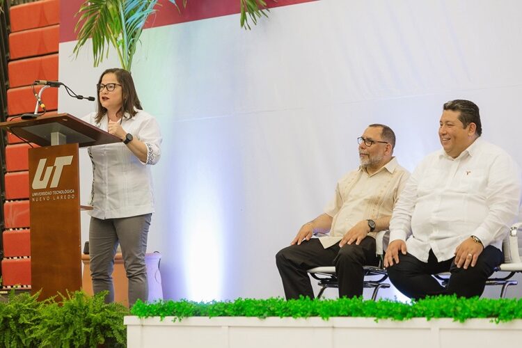 Primer Magno Evento de Ciencia Tecnología e Innovación en UT NLD