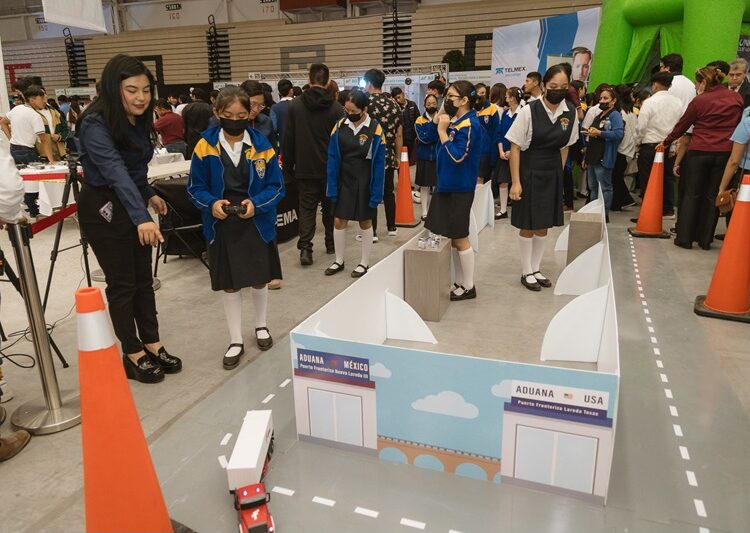 Primer Magno Evento de Ciencia Tecnología e Innovación en UT NLD
