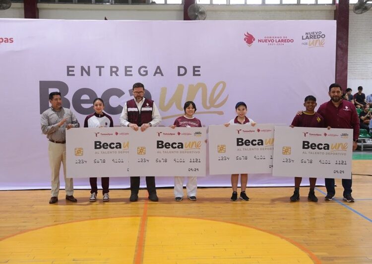 Realiza Gobierno de NLD entrega simbólica de becas deportivas