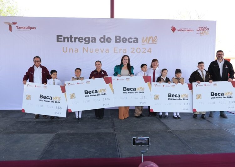 Reconocen padres de familia al Gobierno de NLD por impulsar la educación a través de las beca UNE