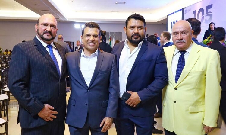 Refrenda Gattás Báez vínculo de colaboración con CANACO Victoria