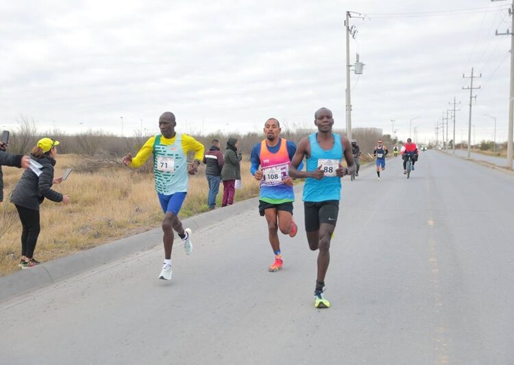 Refrendan Dos Laredos lazos de hermandad con primer Maratón Binacional