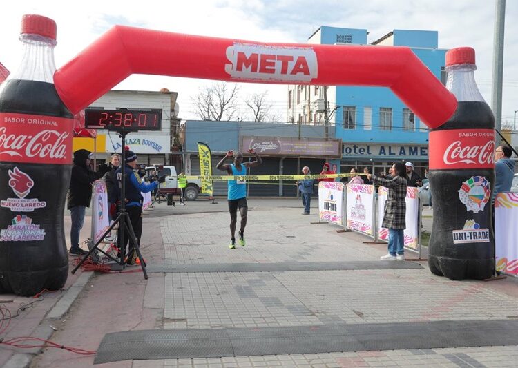 Refrendan Dos Laredos lazos de hermandad con primer Maratón Binacional