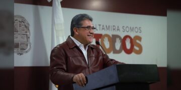 Respalda Alclade de Altamira economía de comerciantes con entrega de triciclos