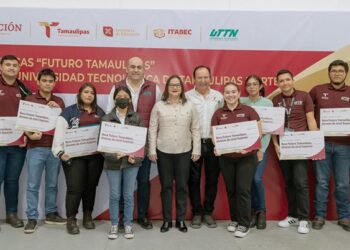 SET entrega becas “Futuro Tamaulipas, Jóvenes de Nivel Superior”