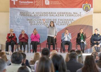 Secretaria visitó la Secundaria General. No. 7 “Prof. Ricardo Salazar Ceballos”, en Matamoros