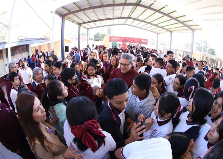 “Sin educación no hay transformación”: Armando Martínez