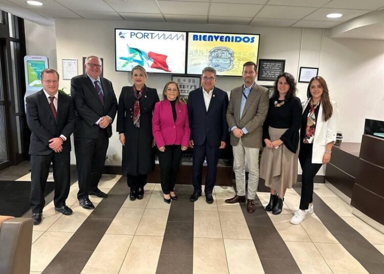 Sostiene Alcalde Armando Martínez importante reunión de trabajo en Miami