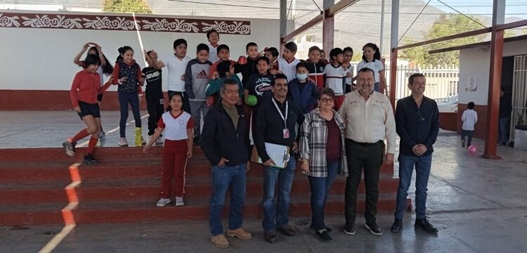 Supervisan obras de infraestructura educativa en Victoria