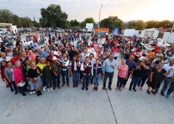 Tarde en Familia llega a los ejidos Benito Juárez y El Olivo