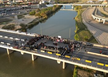 Todos se encuentra listo para la Ceremonia del Abrazo