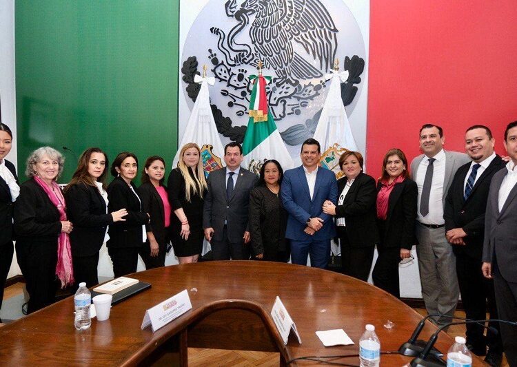 Rinde Cabildo de Victoria homenaje a constituyentes tamaulipecos