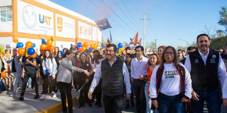 Universitarios respaldan candidatura de Dámaso Anaya a la rectoría de la UAT